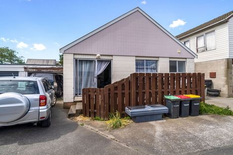 Photo of property in 2/33 Somerset Crescent, Spreydon, Christchurch, 8024