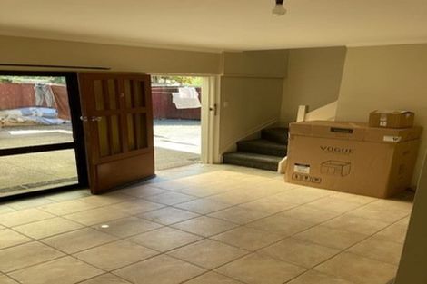 Photo of property in 27 Harris Road, Mount Wellington, Auckland, 1051