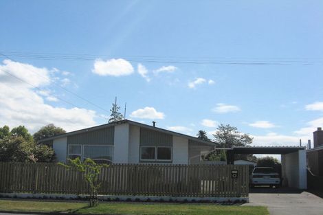 Photo of property in 69 Cotswold Avenue, Bishopdale, Christchurch, 8053