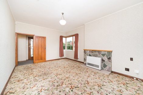 Photo of property in 11 Savage Crescent, West End, Palmerston North, 4412