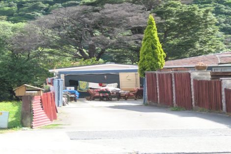 Photo of property in 2/73 Gemstone Drive, Birchville, Upper Hutt, 5018