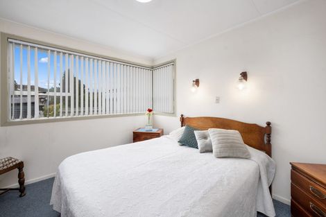 Photo of property in 30 Bay Grove, Pukehangi, Rotorua, 3015