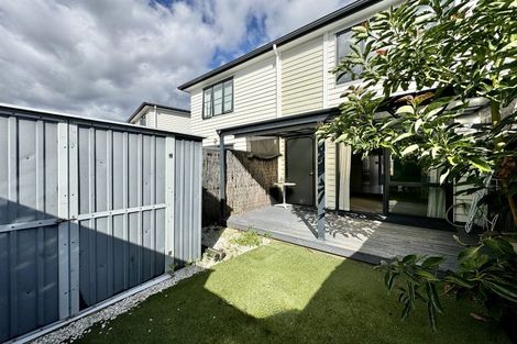 Photo of property in 20 Bellbird Street, Papakura, 2110