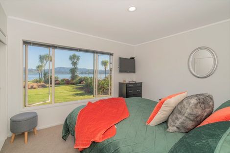 Photo of property in 130 Harbour Drive, Matarangi, Whitianga, 3592