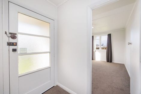 Photo of property in 33 Holland Crescent, Bulls, 4818