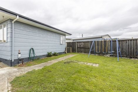 Photo of property in 16 Rosedale Crescent, Cloverlea, Palmerston North, 4412