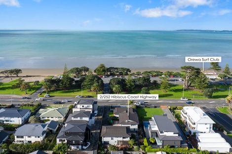 Photo of property in 2/252 Hibiscus Coast Highway, Orewa, 0931