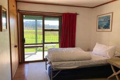 Photo of property in 570 Rahuikiri Road, Tomarata, Wellsford, 0974