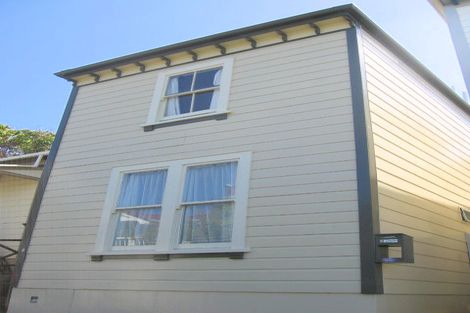 Photo of property in 4 Yale Road, Mount Cook, Wellington, 6021