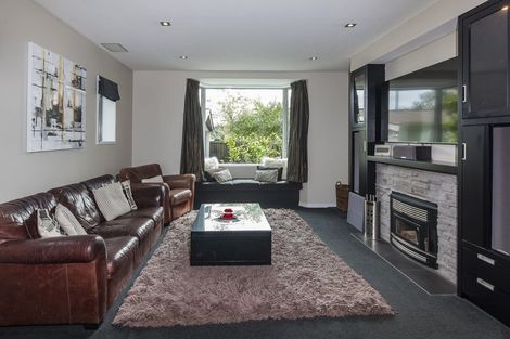 Photo of property in 20 Straven Road, Riccarton, Christchurch, 8011