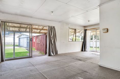 Photo of property in 5 Kouma Place, Fairy Springs, Rotorua, 3015
