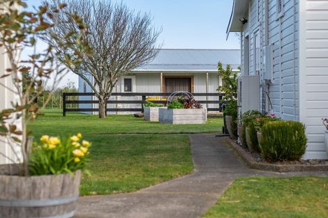 Photo of property in 200 Hooker Road, Tamahere, Hamilton, 3283