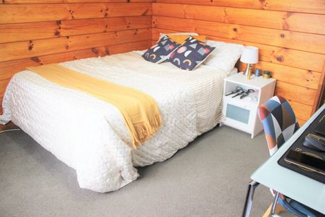 Photo of property in 2/157 Verbena Road, Birkdale, Auckland, 0626