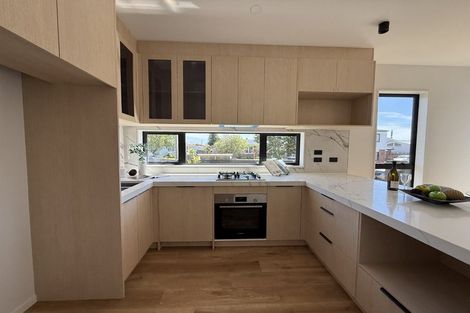 Photo of property in 4a Tainui Terrace, Mangere Bridge, Auckland, 2022