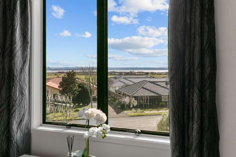 Photo of property in 2 Waitawa Place, Lynmore, Rotorua, 3010