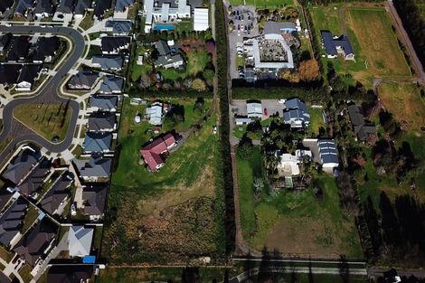 Photo of property in 104 Tara Road, Papamoa Beach, Papamoa, 3187