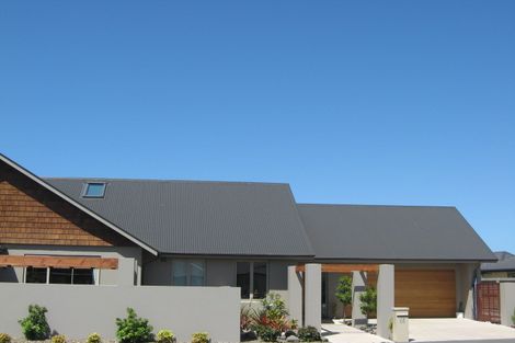 Photo of property in 68 Coolspring Way, Redwood, Christchurch, 8051