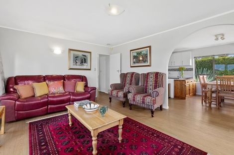 Photo of property in 1/15 Deep Creek Road, Waiake, Auckland, 0630