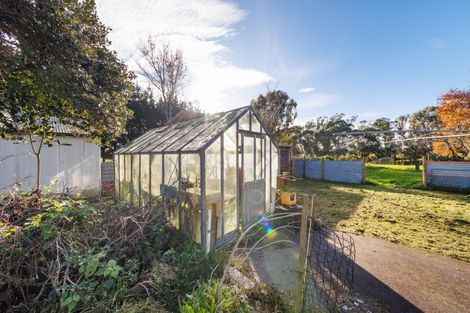 Photo of property in 2390 State Highway 3, Sanson, Palmerston North, 4479