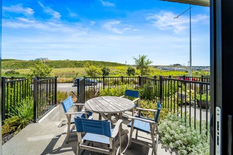 Photo of property in 145 Glenvar Ridge Road, Long Bay, Auckland, 0630