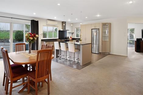 Photo of property in 75 Fairview Avenue, Fairview Heights, Auckland, 0632