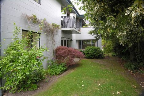 Photo of property in 1/28 Glandovey Road, Fendalton, Christchurch, 8052