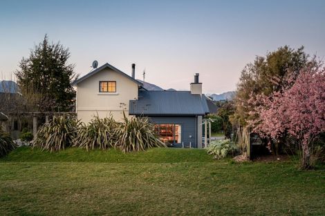 Photo of property in 27 Willowridge, Wanaka, 9305