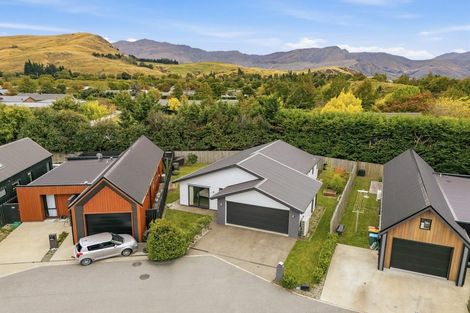 Photo of property in 5 Bathans Lane, Lake Hayes, Queenstown, 9304