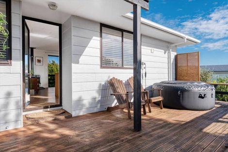 Photo of property in 11 Whenuariri Place, Maketu, Te Puke, 3189