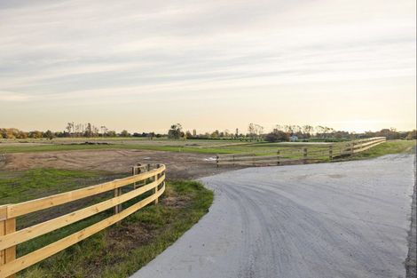 Photo of property in 71 Fencourt Road, Cambridge, 3496