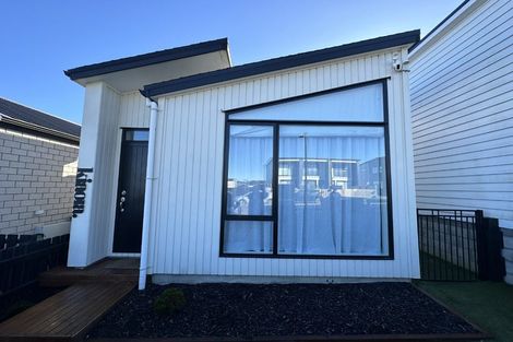 Photo of property in 3b Matakohe Road, Westgate, Auckland, 0814