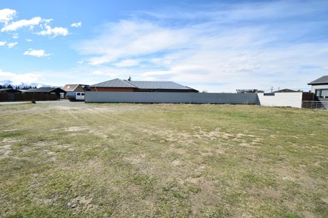 Photo of property in 4 Irishman Drive, Twizel, 7901