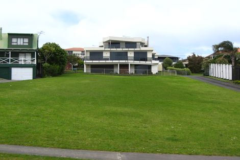 Photo of property in 41 Pacific Parade, Army Bay, Whangaparaoa, 0930
