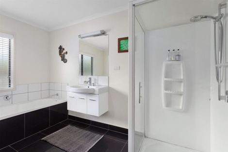 Photo of property in 12 Mokorua Grove, Whakatane, 3120