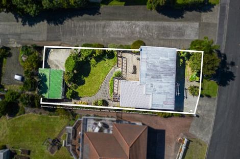 Photo of property in 93 Wade River Road, Stanmore Bay, Whangaparaoa, 0932