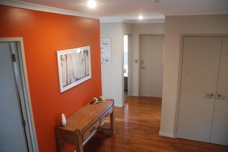 Photo of property in 45 Jonkers Road, Waitakere, Henderson, 0782