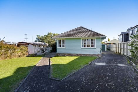 Photo of property in 116 Kervil Avenue, Te Atatu Peninsula, Auckland, 0610