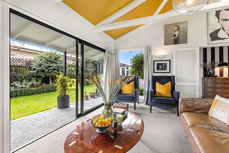 Photo of property in 110 Idris Road, Bryndwr, Christchurch, 8052