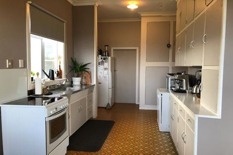 Photo of property in 1 Mcneil Street, Balclutha, 9230