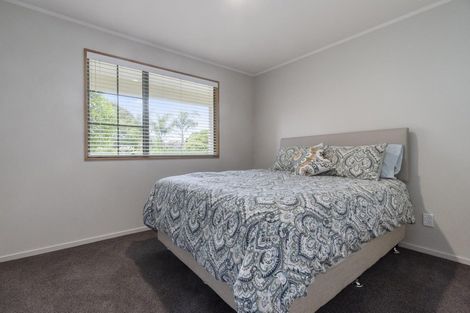 Photo of property in 79 Sunny Crescent, Huapai, Kumeu, 0810
