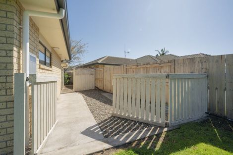 Photo of property in 1 Corinth Grove, Papamoa Beach, Papamoa, 3118