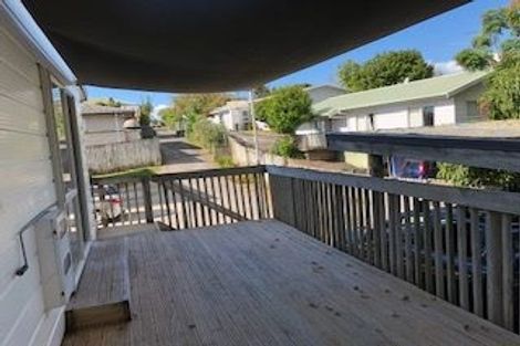 Photo of property in 49a Vincent Street, Howick, Auckland, 2014