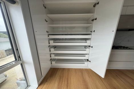 Photo of property in 36c Staveley Avenue, Mount Roskill, Auckland, 1041