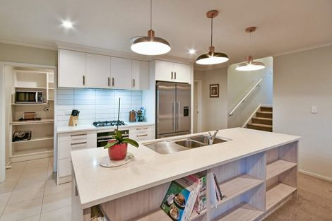 Photo of property in 42 Raithburn Terrace, Pokeno, 2402