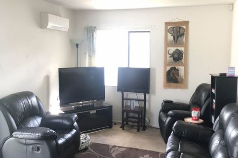 Photo of property in 2 Etna Way, Dinsdale, Hamilton, 3204