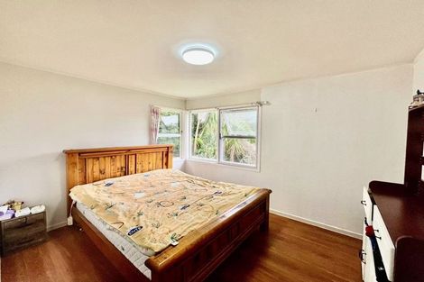Photo of property in 5 Dallow Place, Henderson, Auckland, 0612