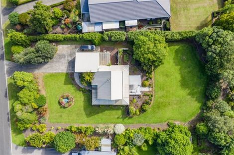 Photo of property in 18 Edkins Road, Kerikeri, 0230