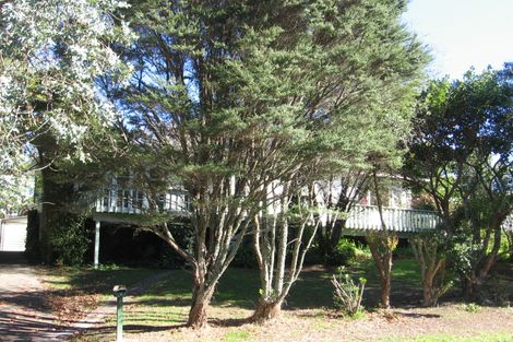 Photo of property in 5 Paewai Road, Glen Eden, Auckland, 0602