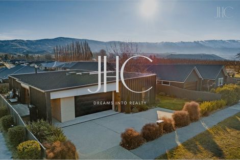 Photo of property in 7 Alpha Street, Cromwell, 9310