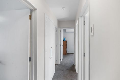 Photo of property in 1/23 Laing Crescent, Heathcote Valley, Christchurch, 8022